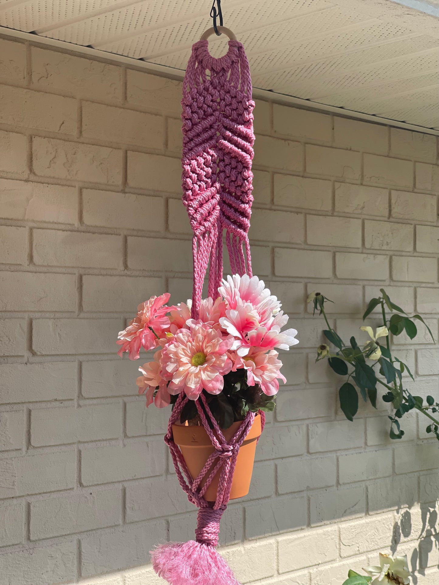 Sweetheart Chevron Macrame Hanger